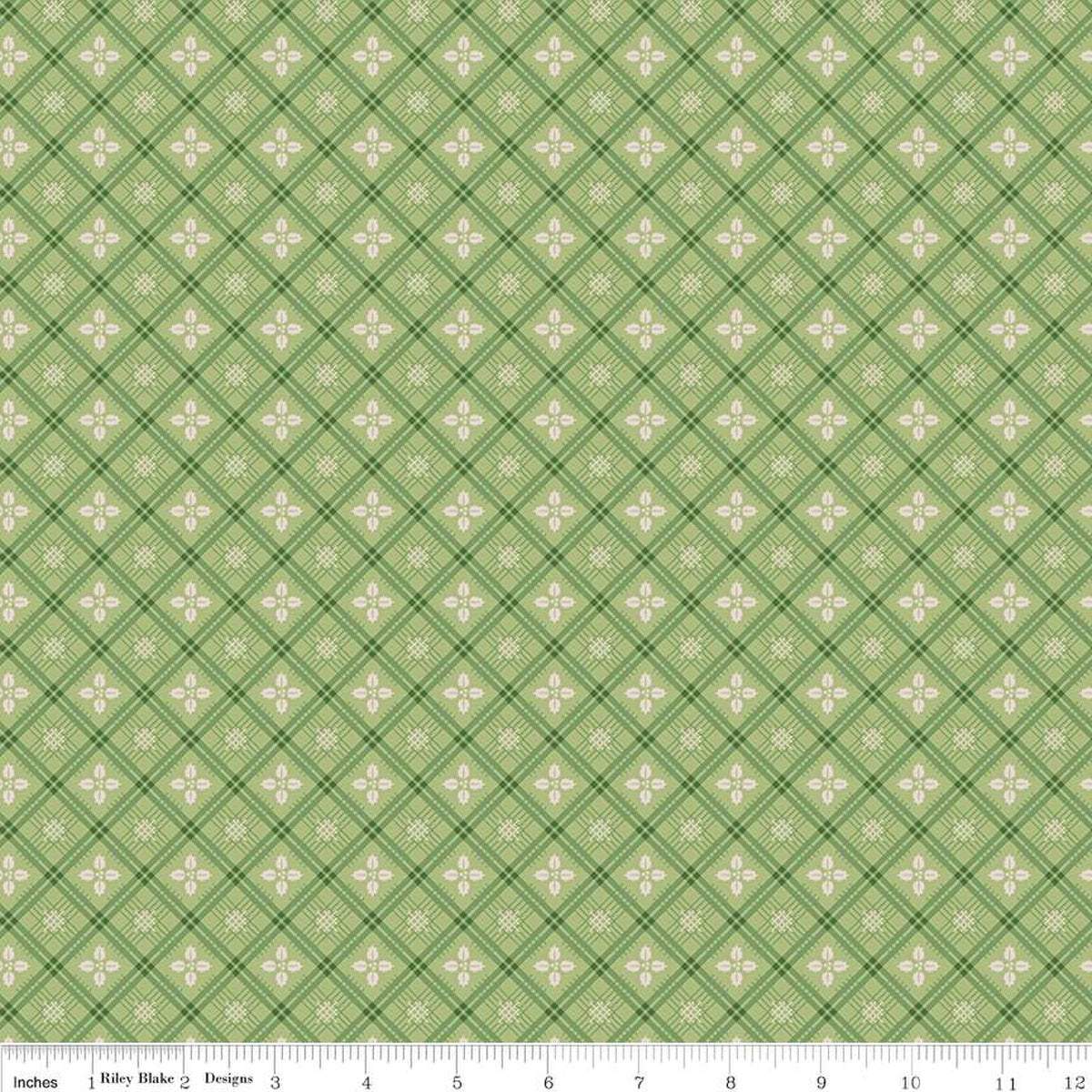 Home Town Holiday Holly Lettuce Yardage by Lori Holt | Riley Blake Designs #C14909-LETTUCE